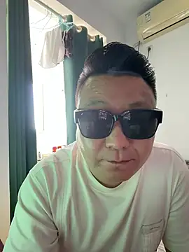 Snapshot of langzi-888 chatting on 05/30/26, 06:43 langzi-888 online show from 05/30/26, 06:43