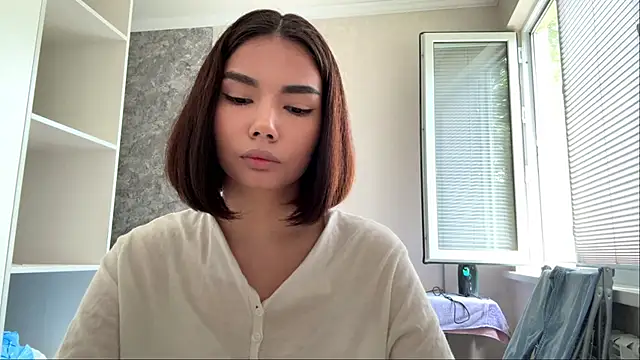 MarylnMonnier online show from 05/23/26, 08:40