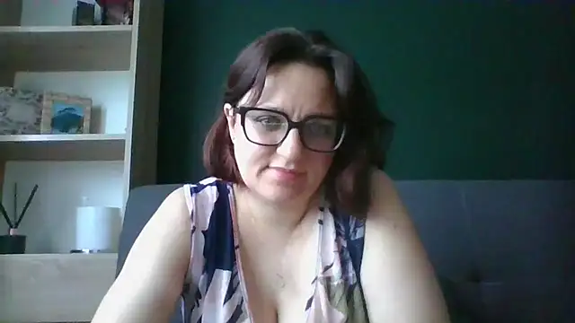 sensual paris online show from 07/16/26, 05:35