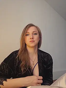 NaisAsti13 online show from 04/29/26, 09:46