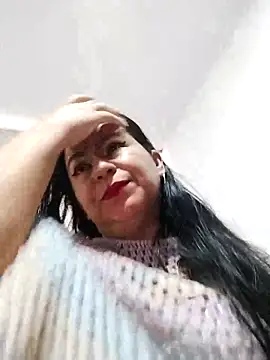 Snapshot of HelenNovoa chatting on 06/17/26, 08:54 HelenNovoa online show from 06/17/26, 08:54