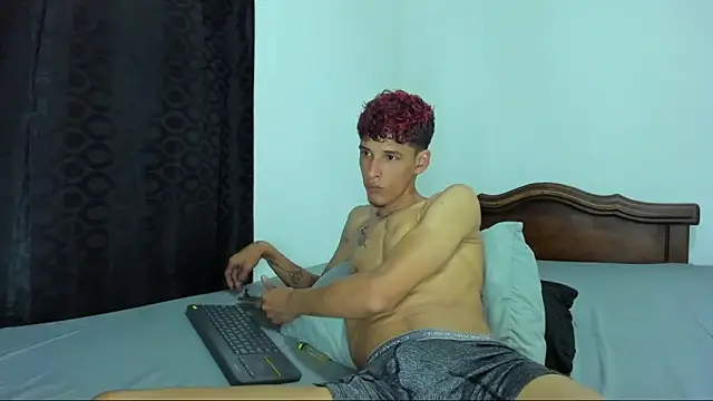 liammendoza98 online show from 06/16/26, 04:15
