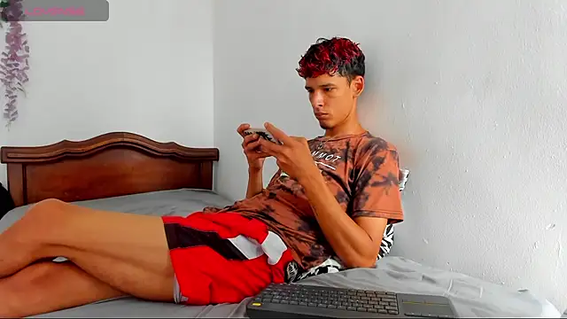 liammendoza98 online show from 07/04/26, 04:13