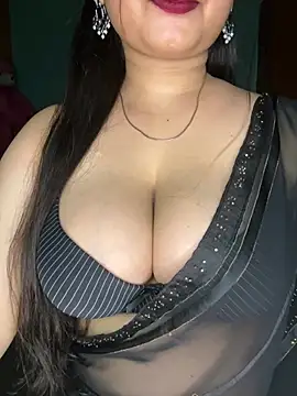 Snapshot of Naughty_pooja44 chatting on 06/28/26, 06:36 Naughty pooja44 online show from 06/28/26, 06:36