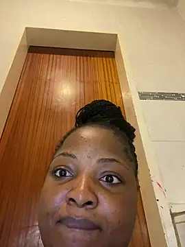 Snapshot of Sexyagelicxx chatting on 06/02/26, 01:29 Sexyagelicxx online show from 06/02/26, 01:29