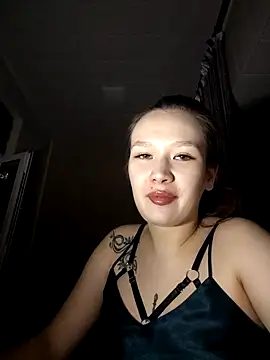 HotVibeK online show from 05/04/26, 04:25
