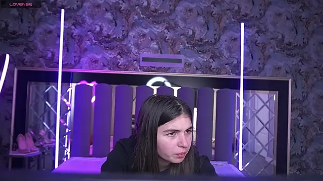 LizaTiffanya  online show from 04/28/26, 10:09