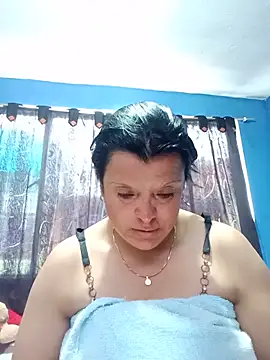 Samantha Kieran online show from 05/15/26, 03:19
