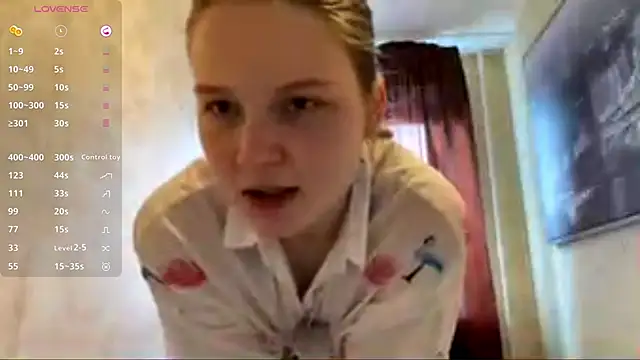 LongChillGerl online show from 05/24/26, 08:19