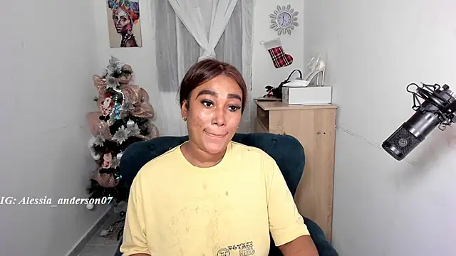 alessia anderson online show from 12/06/24, 04:36