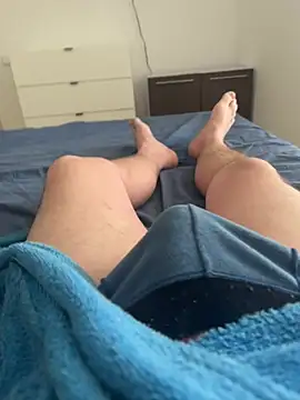 De mo  online show from 04/28/26, 03:28