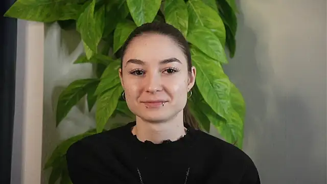 MinnieWerthman online show from 05/03/26, 03:56