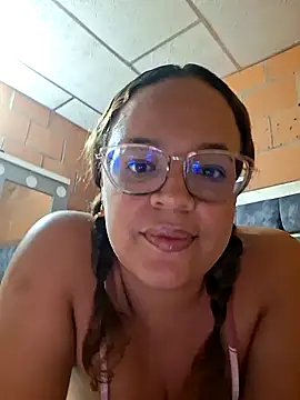 AgathaFerrer online show from 04/29/26, 01:15