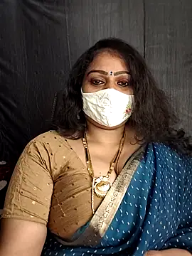 Snapshot of telugu_pillapreethi chatting on 05/04/26, 04:58 telugu pillapreethi online show from 05/04/26, 04:58