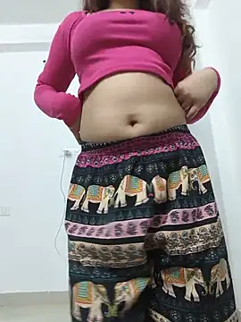 Snapshot of Diya_Jaan chatting on 07/18/26, 12:53 Diya Jaan online show from 07/18/26, 12:53
