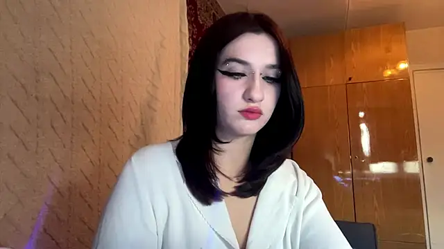 MarindaLueth online show from 04/28/26, 03:06