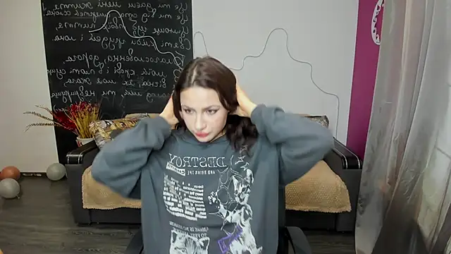 MariaMooni online show from 04/28/26, 11:59