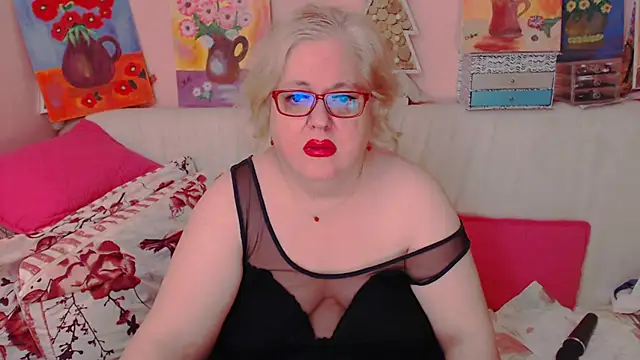 Snapshot of Maturelove_xxx chatting on 05/20/26, 06:58 Maturelove xxx online show from 05/20/26, 06:58