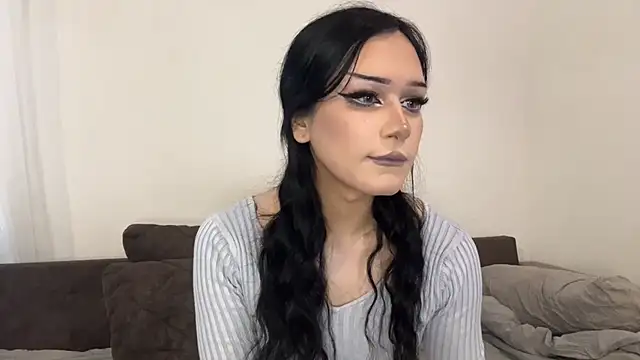 MiaTransDoll online show from 06/11/26, 10:02