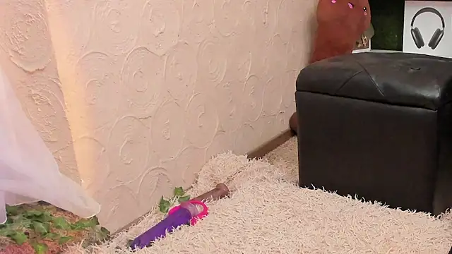 Snapshot of lililiana chatting on 05/10/26, 07:46 lililiana online show from 05/10/26, 07:46