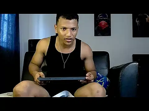 Snapshot of Ian_Arcia chatting on 05/08/26, 10:15 Ian Arcia online show from 05/08/26, 10:15