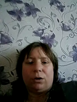 Snapshot of MikkiLove777 chatting on 05/04/26, 10:33 MikkiLove777 online show from 05/04/26, 10:33
