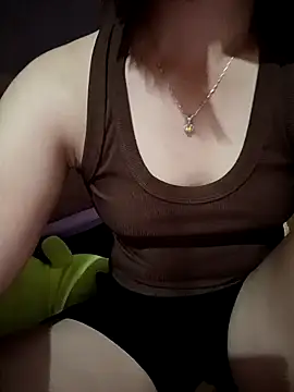 Hazel Nova online show from 05/03/26, 12:16