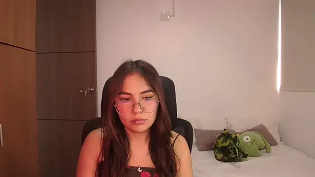 abbyyandmaxx online show from 06/19/26, 04:22