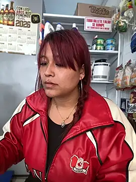 Snapshot of Mely_ec chatting on 06/01/26, 12:51 Mely ec online show from 06/01/26, 12:51