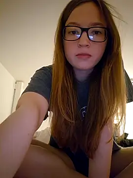 Freaky-Doll online show from 07/27/26, 08:27