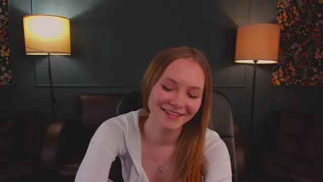 Snapshot of FloraLarsson chatting on 05/02/26, 03:50 FloraLarsson online show from 05/02/26, 03:50