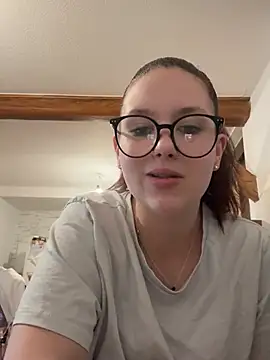 CuteBeaX online show from 05/31/26, 08:10