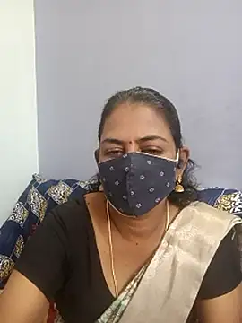 cathrine92 online show from 06/05/26, 07:03