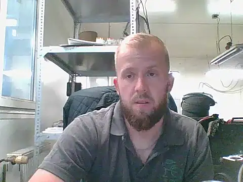 Snapshot of bardiauto chatting on 06/15/26, 04:36 bardiauto online show from 06/15/26, 04:36