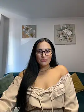 Snapshot of AnyEvyy chatting on 06/20/26, 06:27 AnyEvyy online show from 06/20/26, 06:27