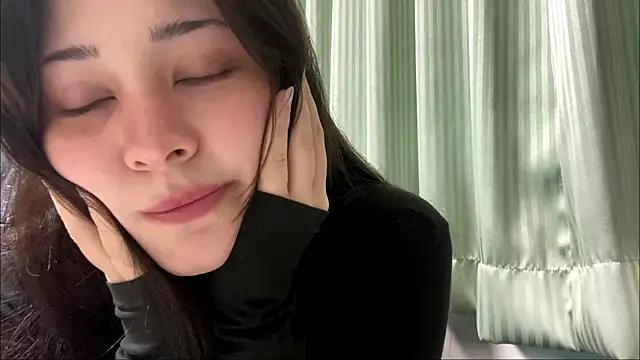 Sonata Asky online show from 05/16/26, 12:40