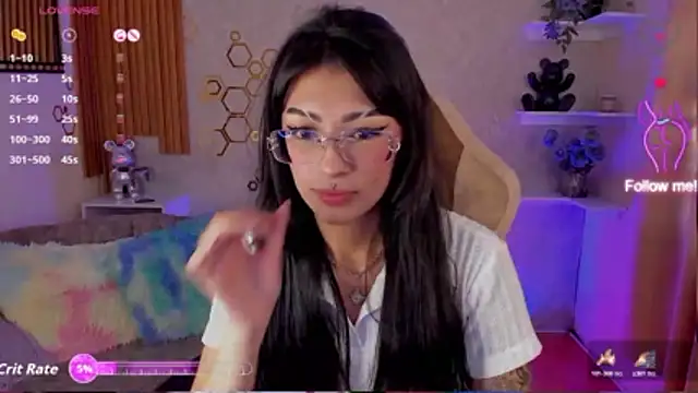 mia smoke  online show from 05/09/26, 02:11