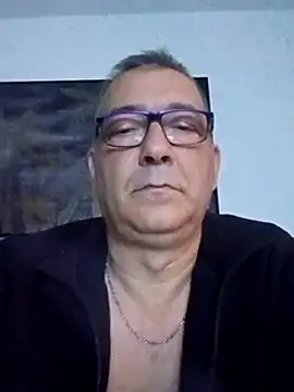 Snapshot of Soloyan chatting on 12/10/24, 06:44 Soloyan online show from 12/10/24, 06:44