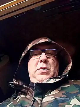 Snapshot of Soloyan chatting on 12/12/24, 07:19 Soloyan online show from 12/12/24, 07:19