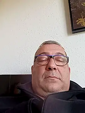 Snapshot of Soloyan chatting on 12/24/24, 09:50 Soloyan online show from 12/24/24, 09:50