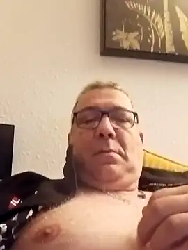 Snapshot of Soloyan chatting on 01/02/25, 07:29 Soloyan online show from 01/02/25, 07:29