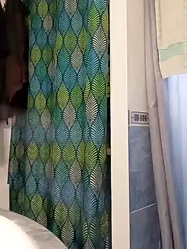 Snapshot of Soloyan chatting on 01/27/25, 11:54 Soloyan online show from 01/27/25, 11:54