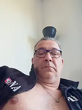 Snapshot of Soloyan chatting on 03/02/25, 03:27 Soloyan online show from 03/02/25, 03:27