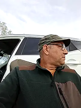 Snapshot of Soloyan chatting on 09/09/25, 08:03 Soloyan online show from 09/09/25, 08:03