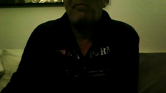 Snapshot of Soloyan chatting on 09/28/25, 04:29 Soloyan online show from 09/28/25, 04:29