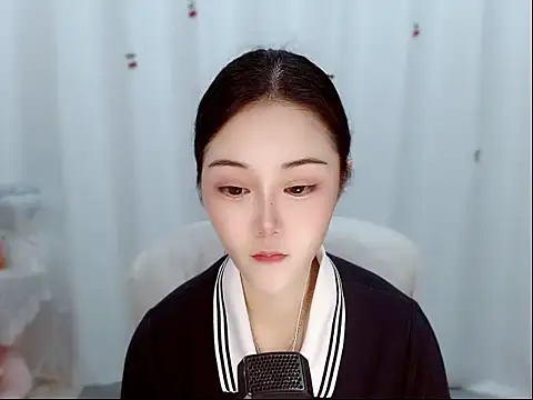 Snapshot of Amy-cnbaby chatting on 06/01/26, 01:29 Amy-cnbaby online show from 06/01/26, 01:29