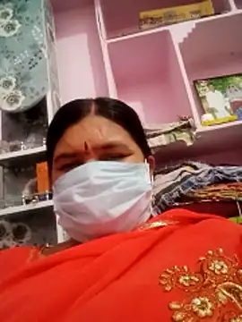 Snapshot of dheepika11 chatting on 06/17/26, 03:35 dheepika11 online show from 06/17/26, 03:35