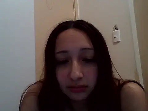 Snapshot of 010874 chatting on 06/24/26, 06:23 010874 online show from 06/24/26, 06:23