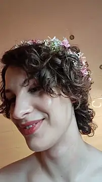 Snapshot of Malena_Noir chatting on 06/19/26, 01:15 Malena Noir online show from 06/19/26, 01:15