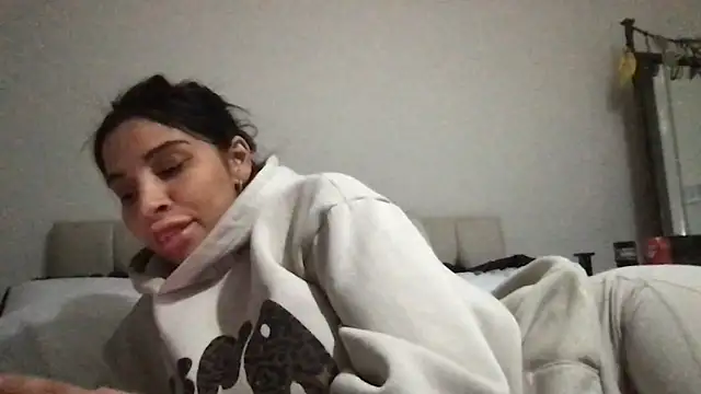 Miss juicybabes online show from 05/05/26, 07:44